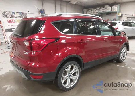 2019 Ford Escape Titanium from USA, damaged, VIN 1FMCU9J9XKUA83723